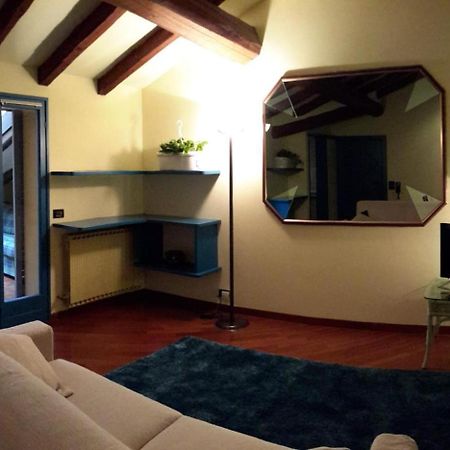 Fuori Portico Orso Apartment Болоня Екстериор снимка