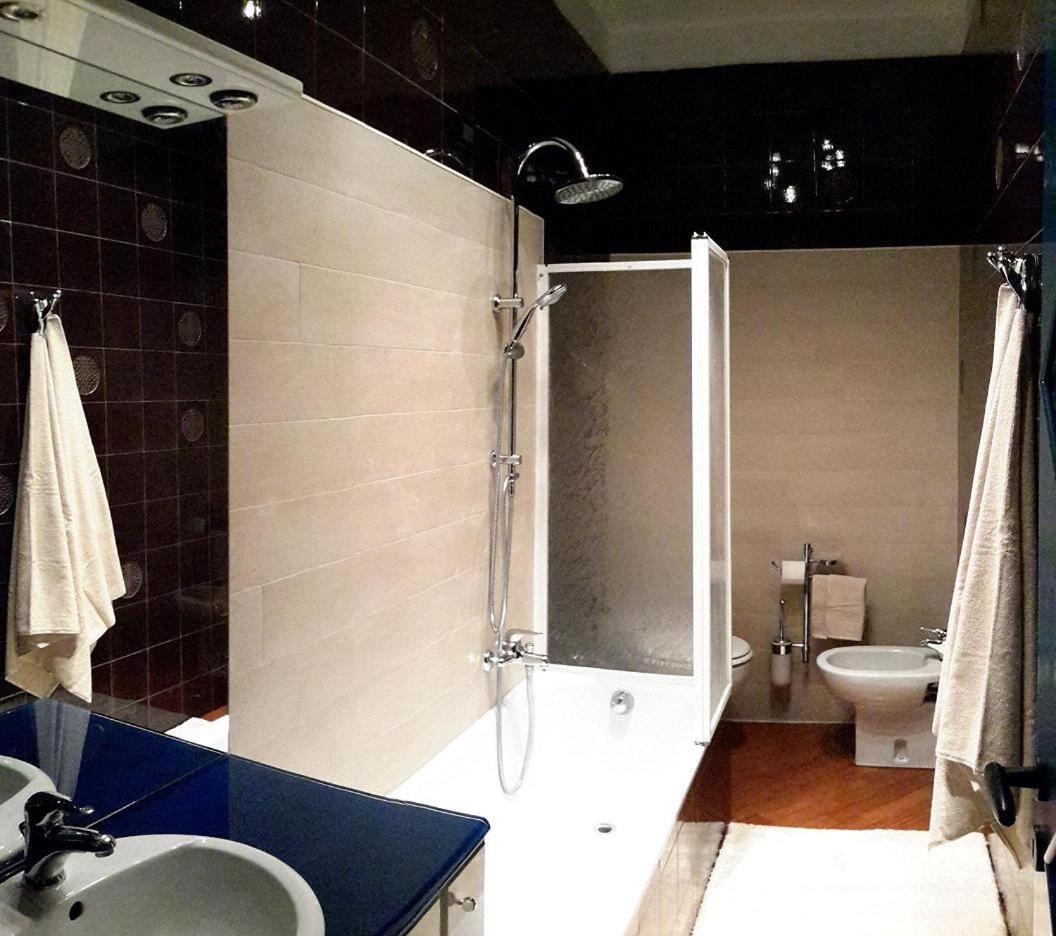 Fuori Portico Orso Apartment Болоня Екстериор снимка